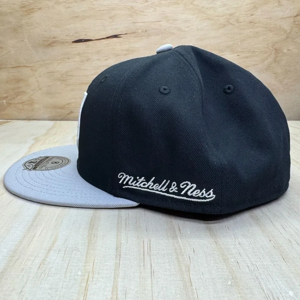 Mitchell & Ness new los